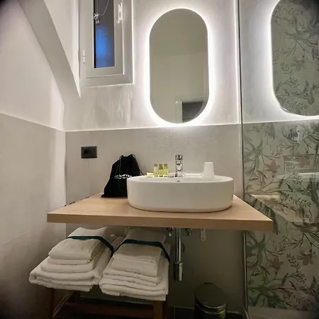 Dimora Soprana - Confortevole Gasthuis 4*