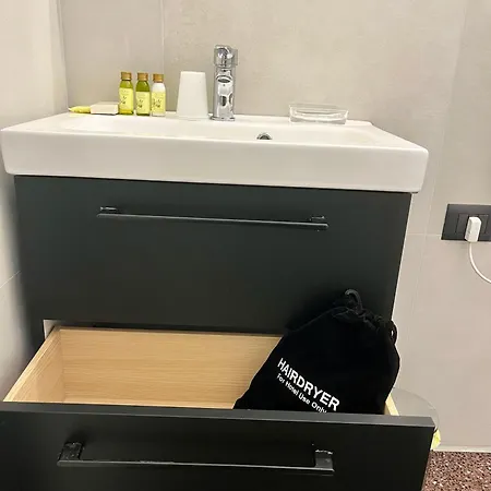 Гостевой дом Dimora Soprana - Confortevole Генуя