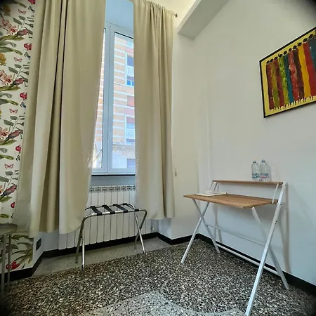 Dimora Soprana - Confortevole 4* Genua