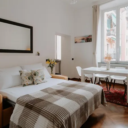 Dimora Soprana - Confortevole 4* Γένοβα
