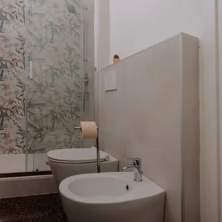 Guest house Dimora Soprana - Confortevole 4*