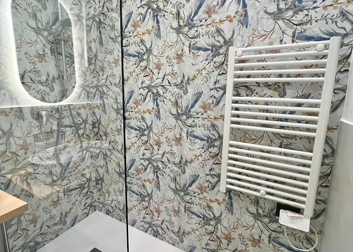 Gæstehus Dimora Soprana - Confortevole 4*