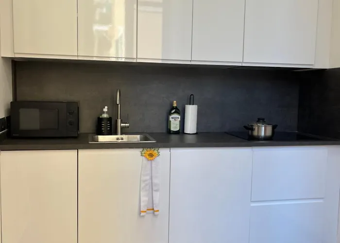 Dimora Soprana - Confortevole 4*